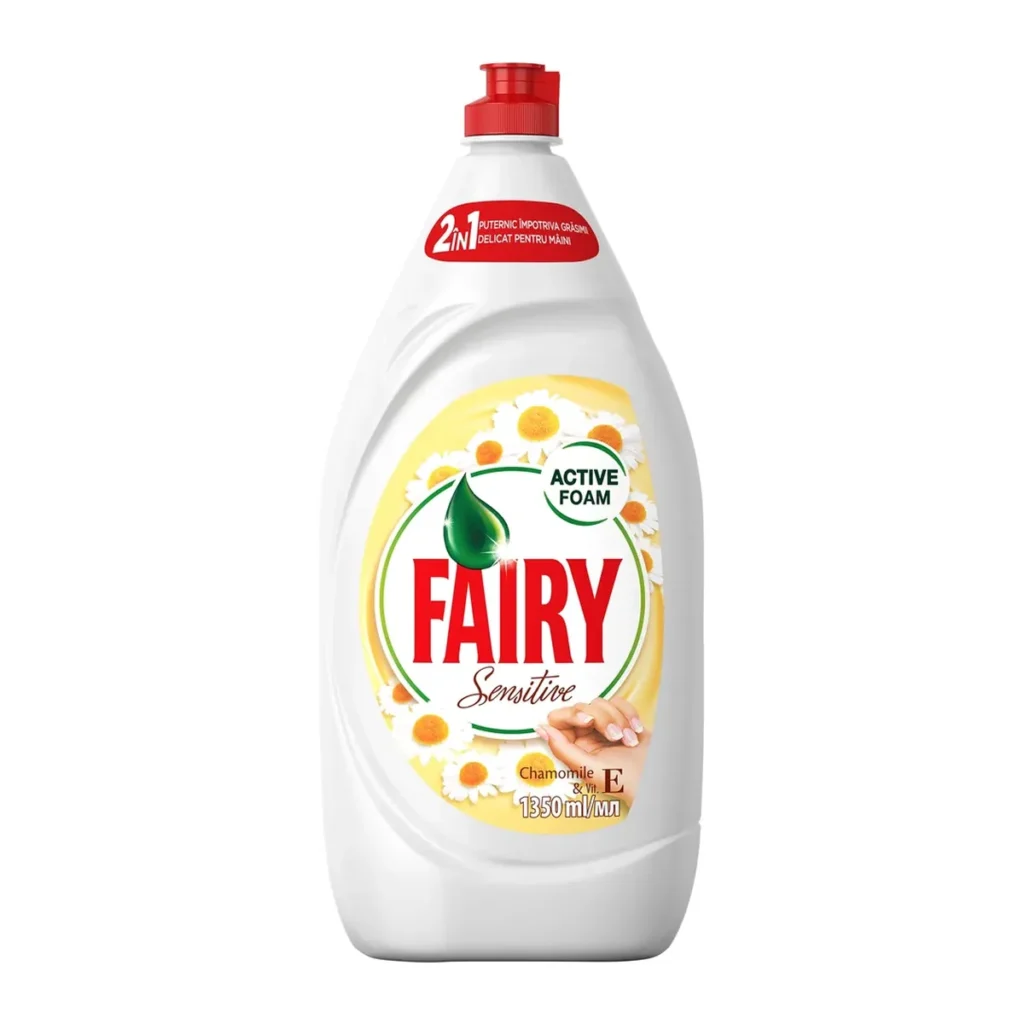 Detergent de vase Fairy Sensitive Chamomile, 1.35 L